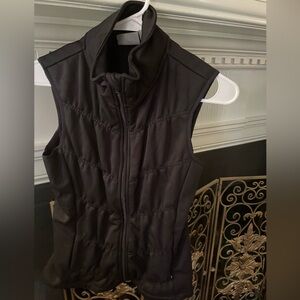Athleta xs black vest